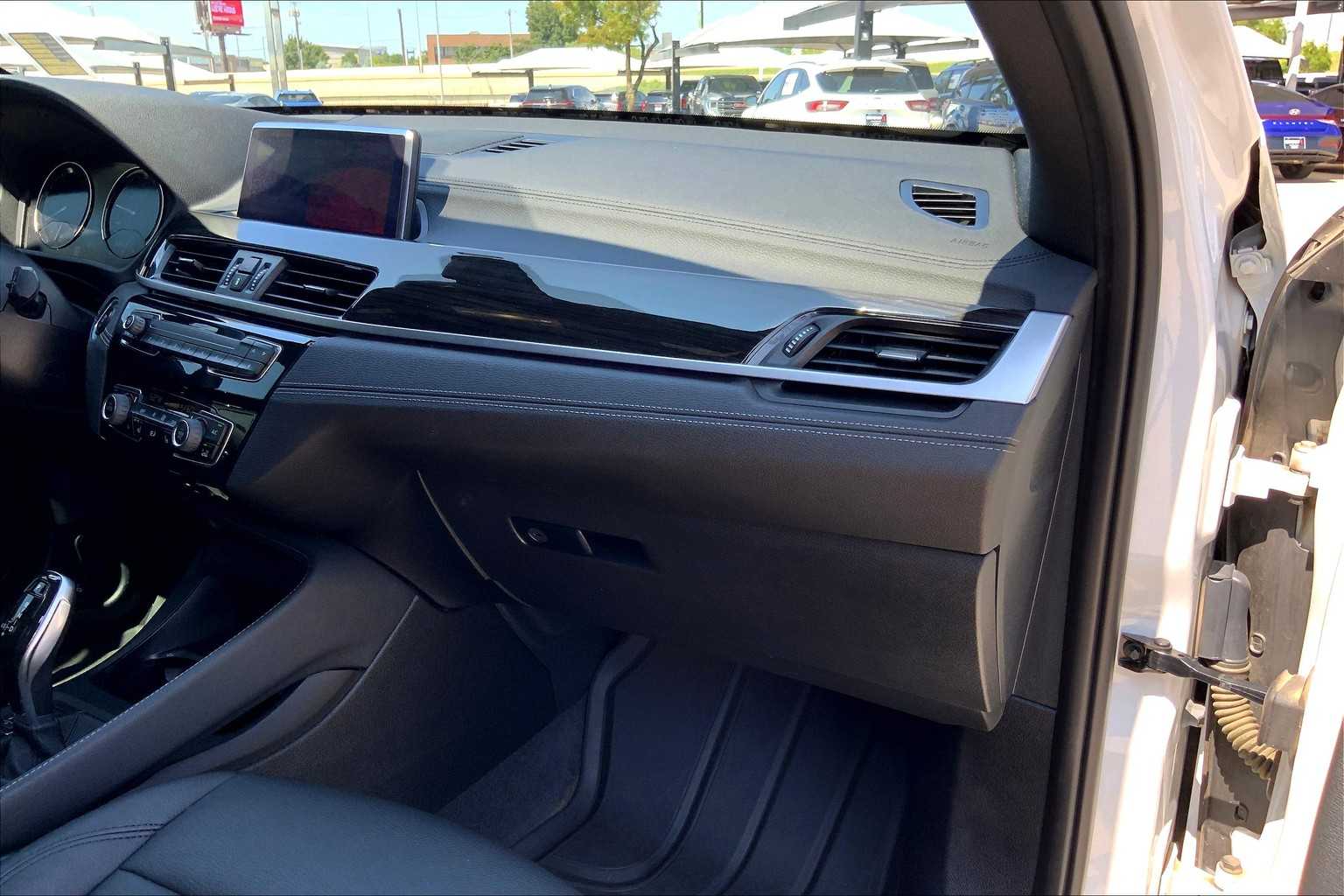 2022 Bmw X1 XDrive28i photo 17
