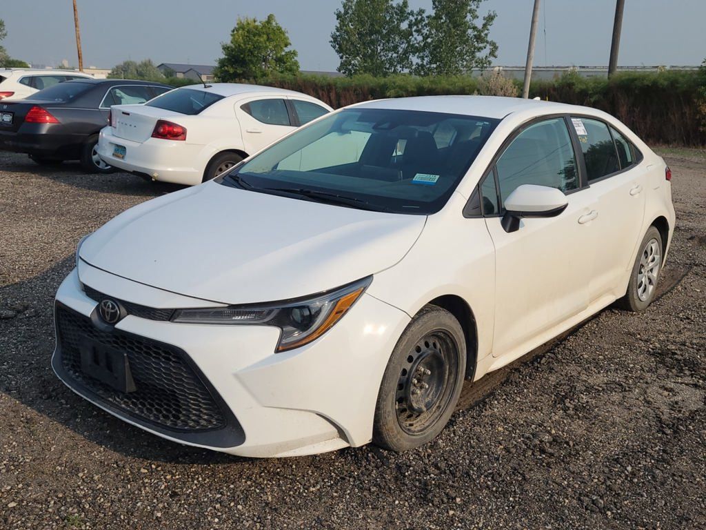 2021 Toyota Corolla LE's photo
