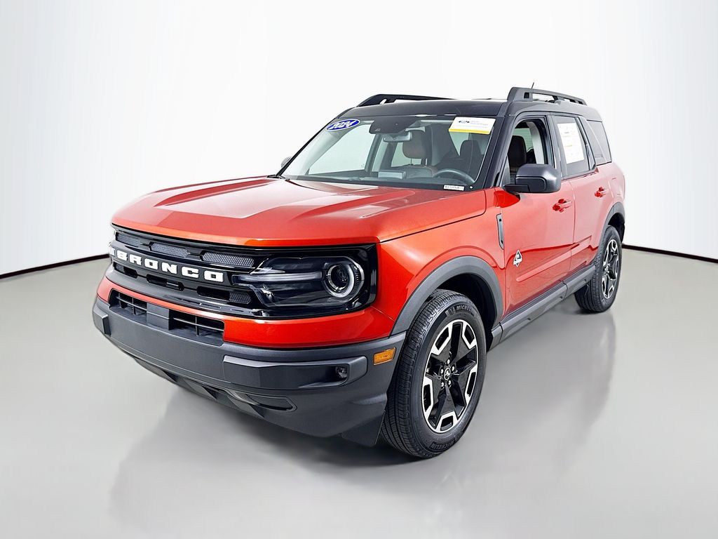 2024 Ford Bronco Sport Outer Banks photo 3