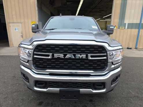 Used 2024 RAM Ram 2500 Pickup Big Horn with VIN 3C6UR5DJXRG354308 for sale in Kansas City