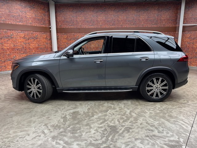 2026 Mercedes Benz GLE 450e 4MATIC photo 2