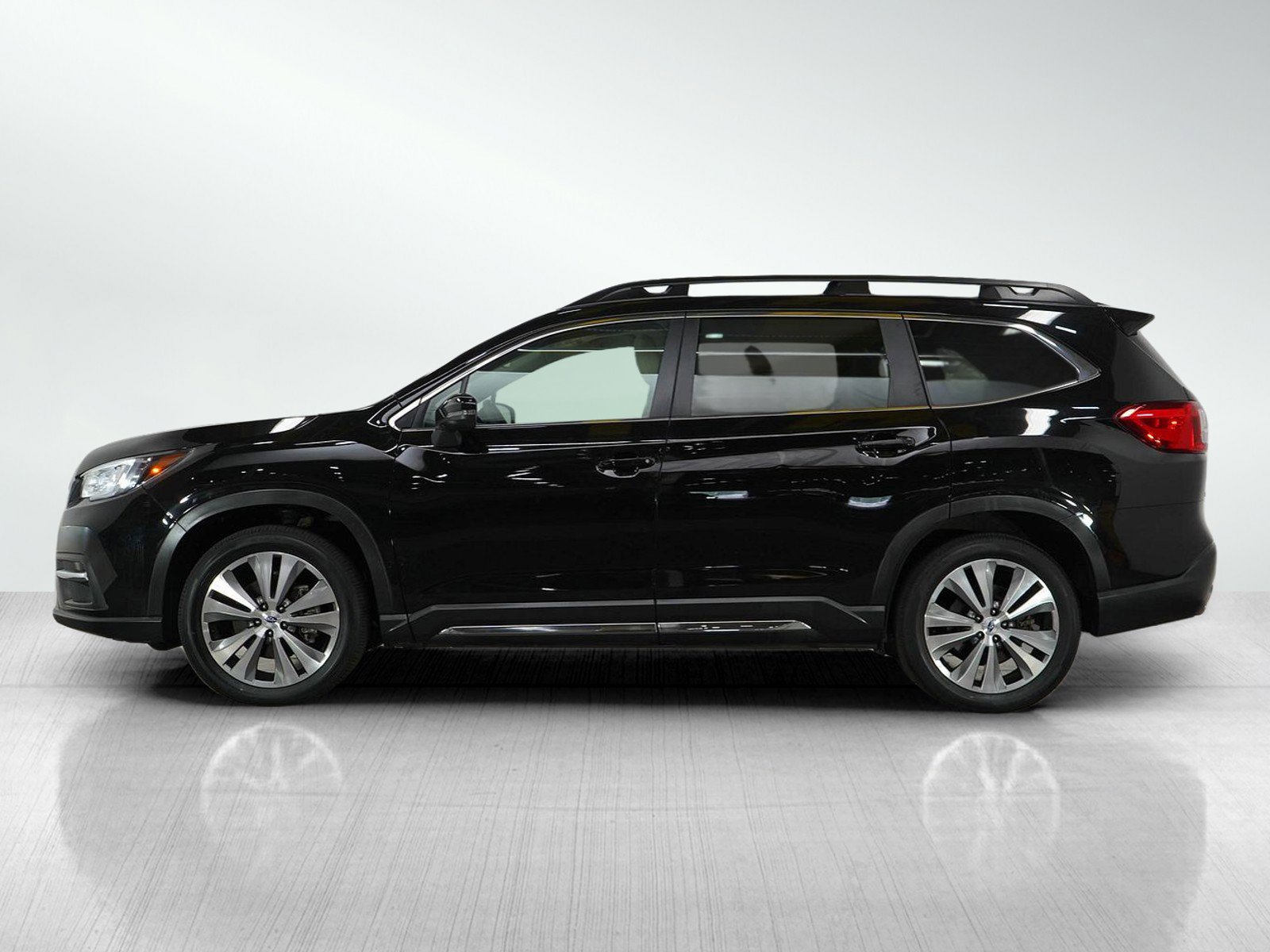 Used 2022 Subaru Ascent Limited with VIN 4S4WMAPD6N3463419 for sale in South Saint Paul, Minnesota