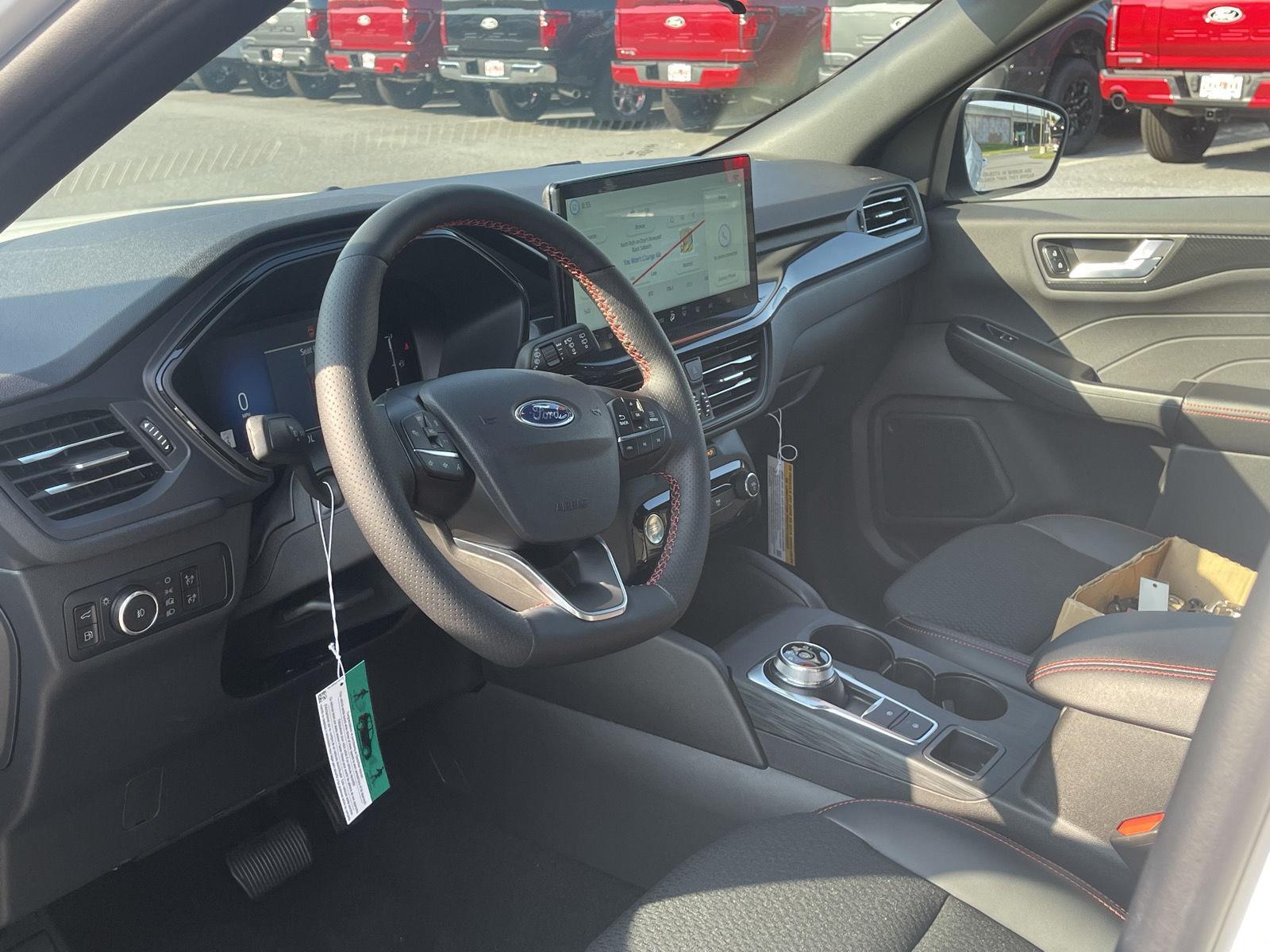 2025 Ford Escape ST-Line Select photo 22