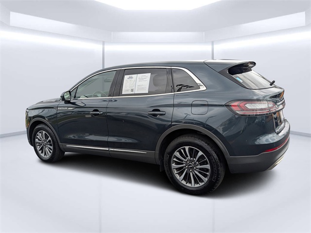 2023 Lincoln Nautilus Standard photo 5