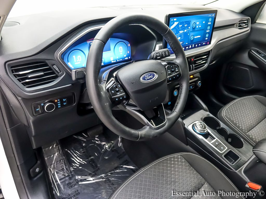 2023 FORD ESCAPE - Image 11