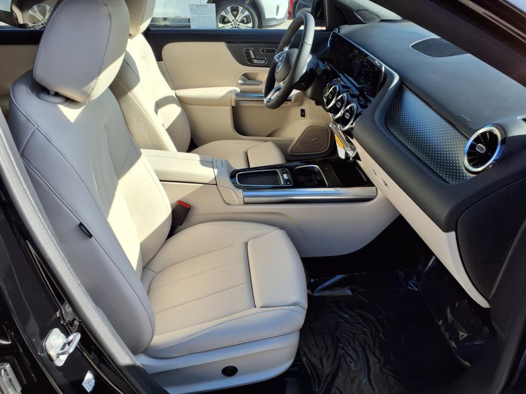 2026 Mercedes Benz GLA 250 photo 14