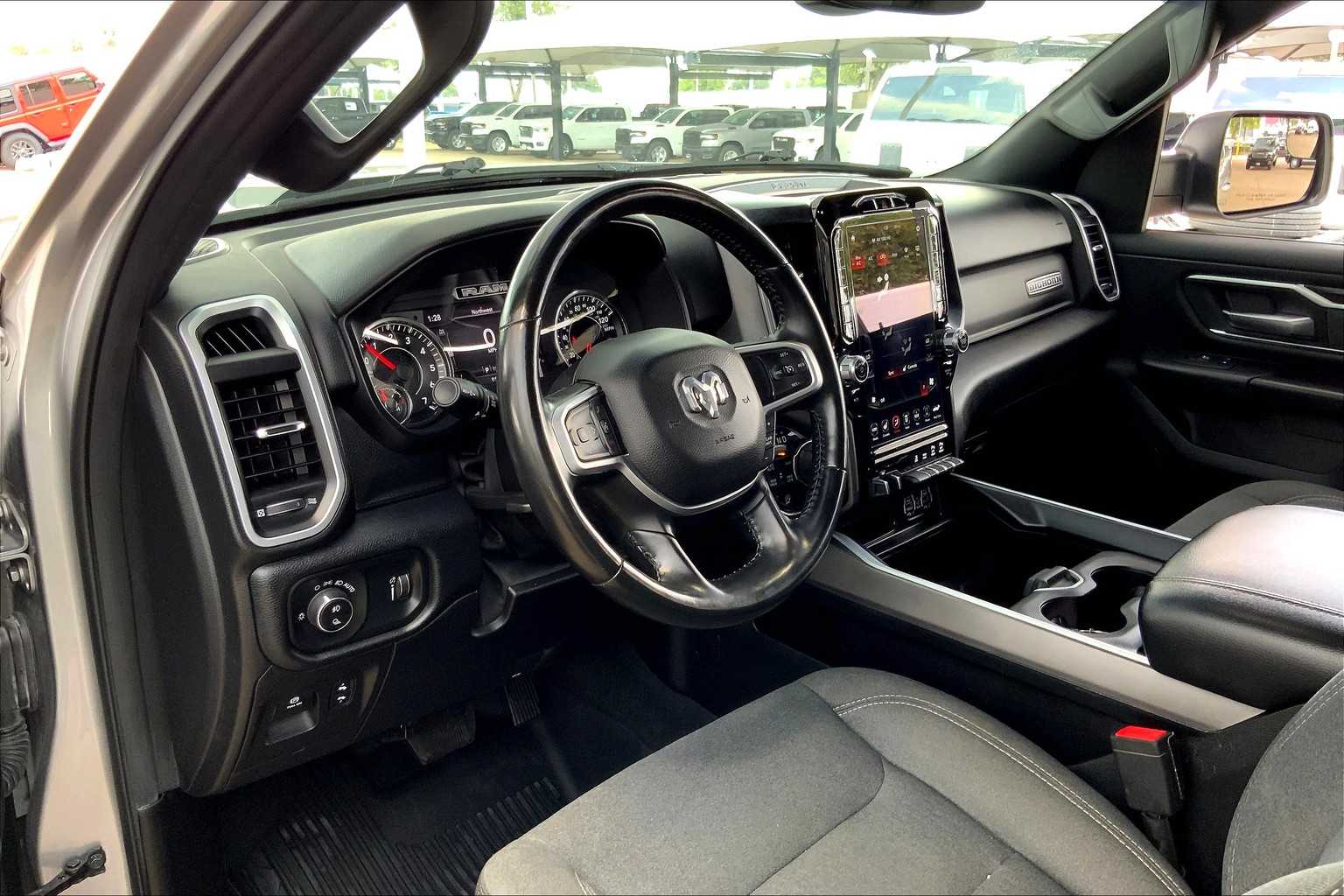 2021 Ram 1500 Big Horn photo 16