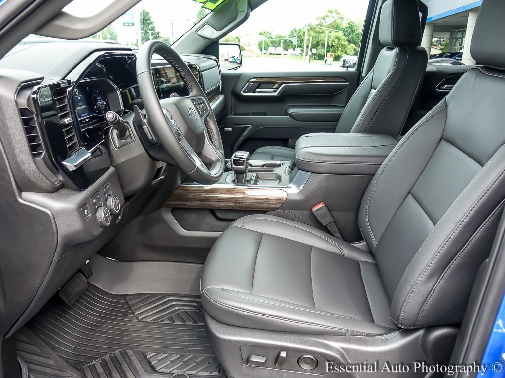 2025 CHEVROLET SILVERADO - Image 13