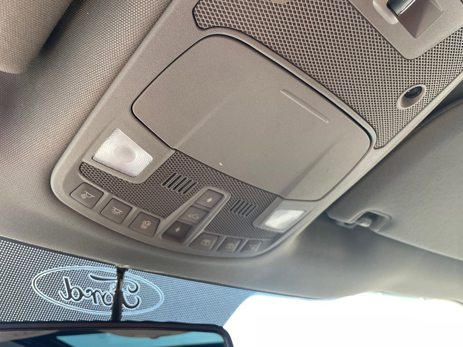 2018 Ford F-150 Lariat photo 19