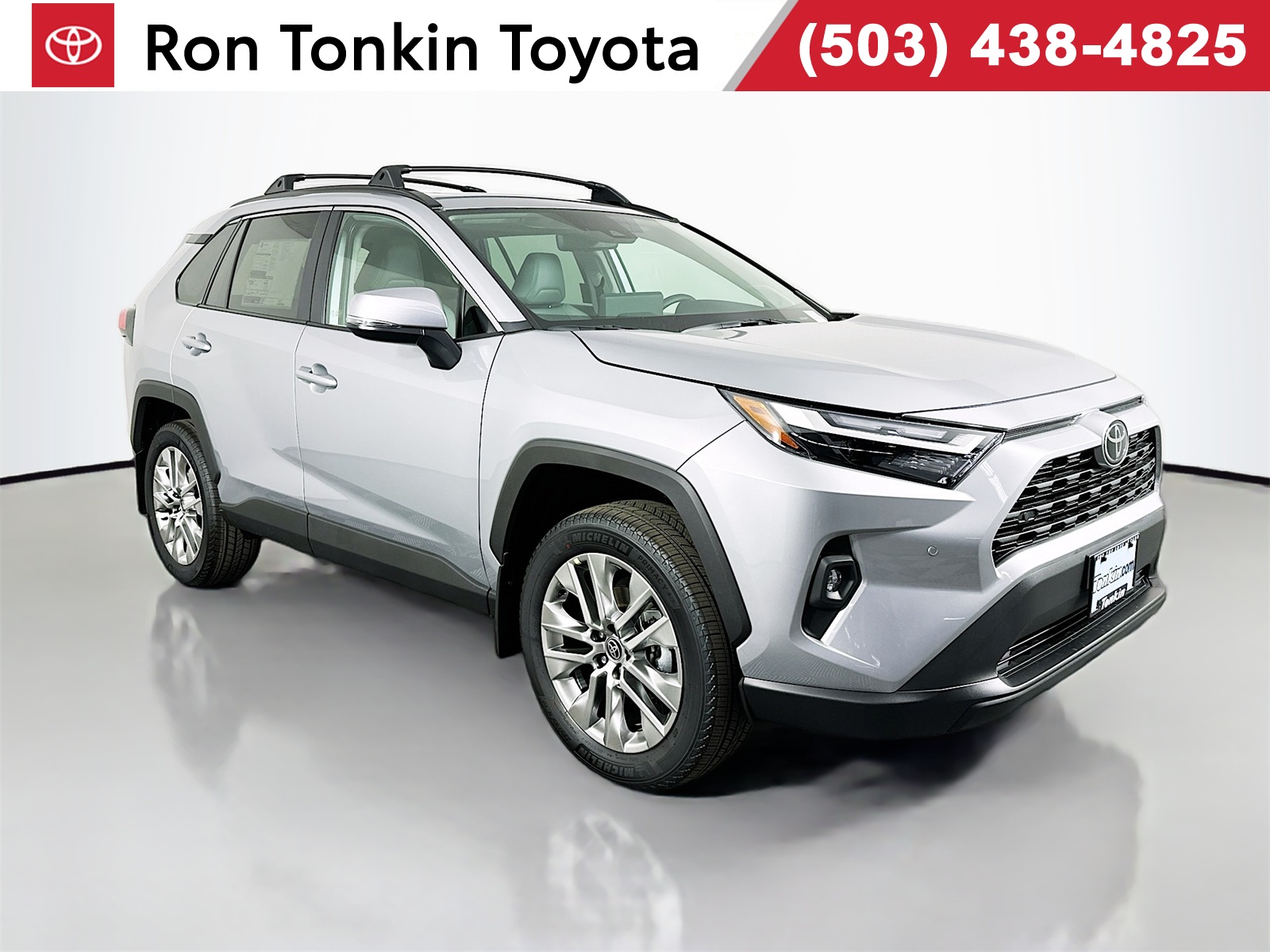 2025 Toyota RAV4 XLE Premium's photo