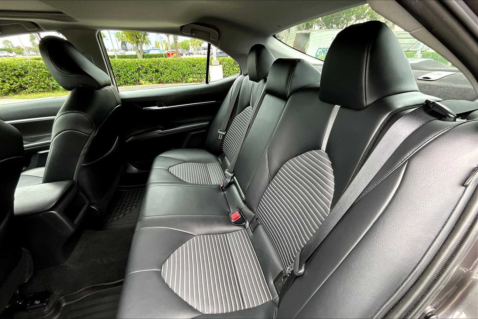 2023 Toyota Camry SE photo 20