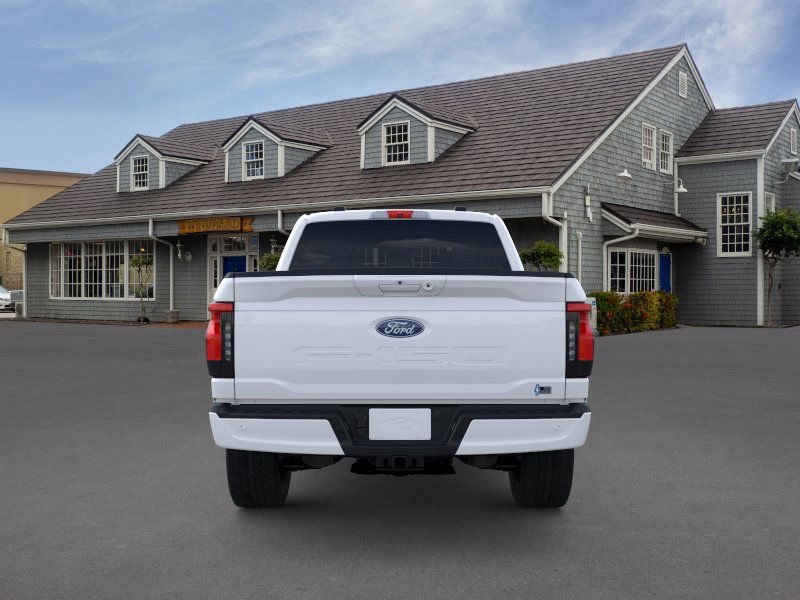 2025 Ford F-150 Lightning photo 3