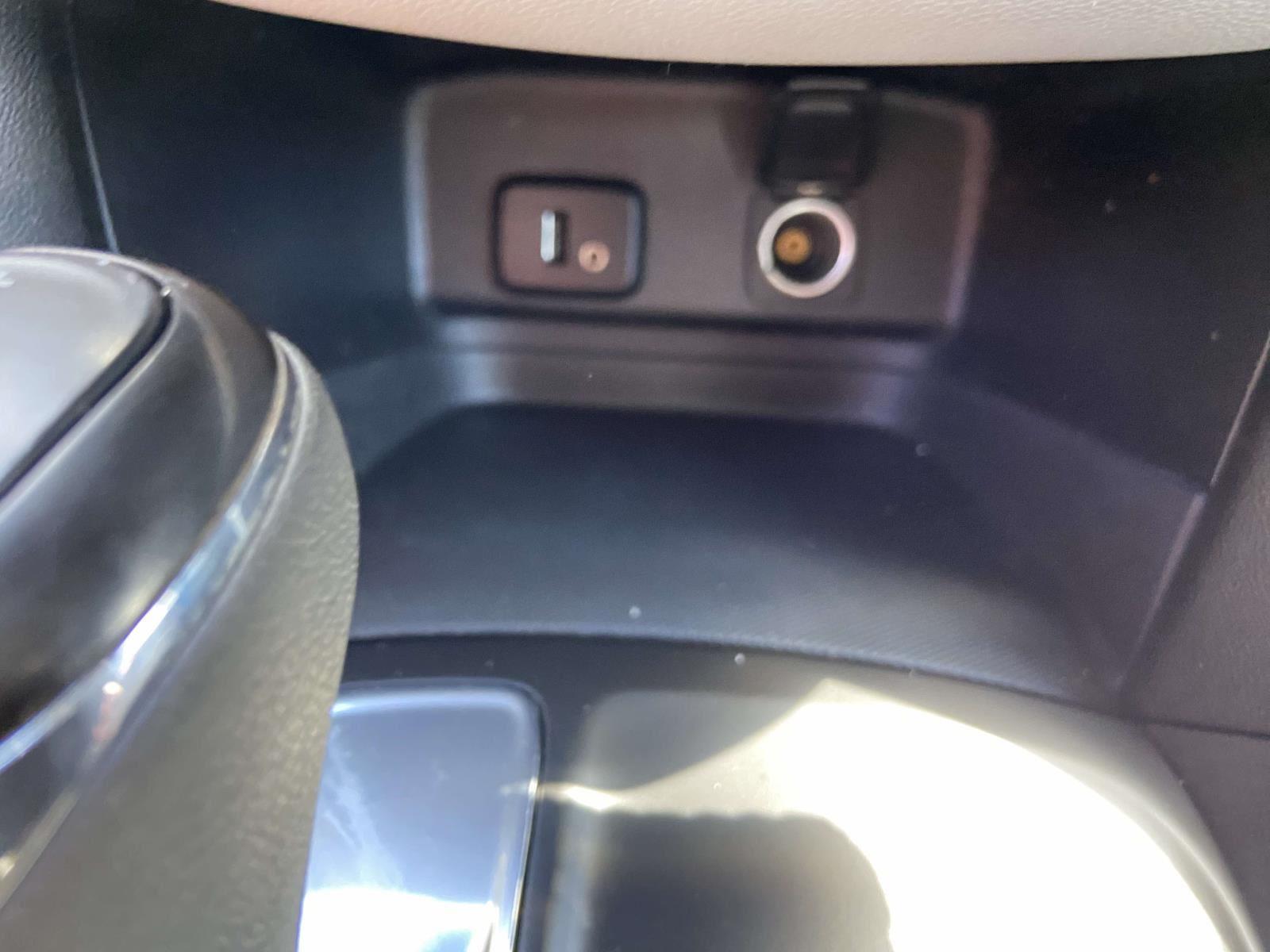 2018 Chevrolet Equinox LS photo 12