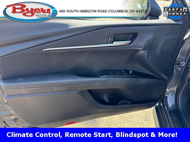 2025 Toyota Camry LE photo 10