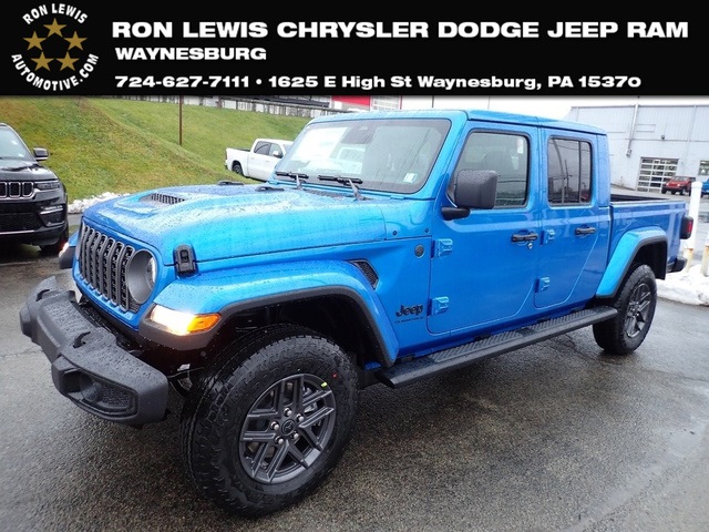 2026 Jeep Gladiator Sport S's photo