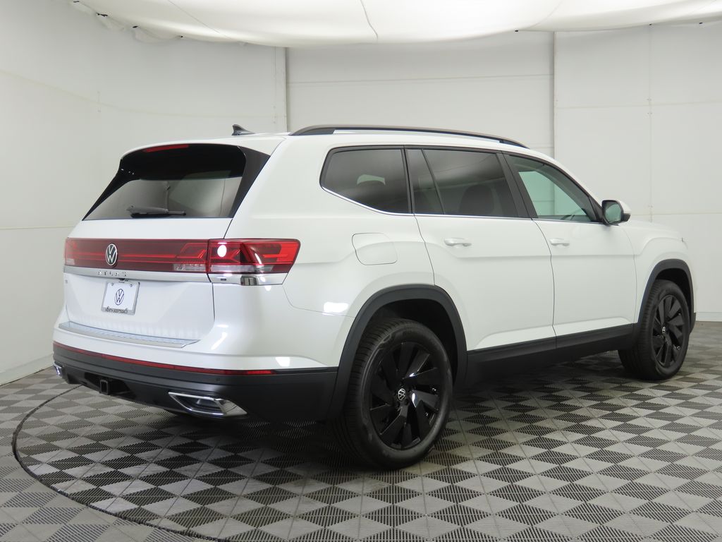 2026 Volkswagen Atlas SE Technology photo 6