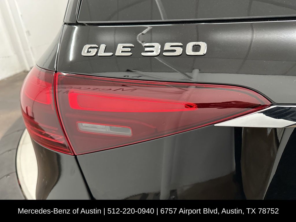 2025 Mercedes Benz GLE 350 4MATIC photo 10