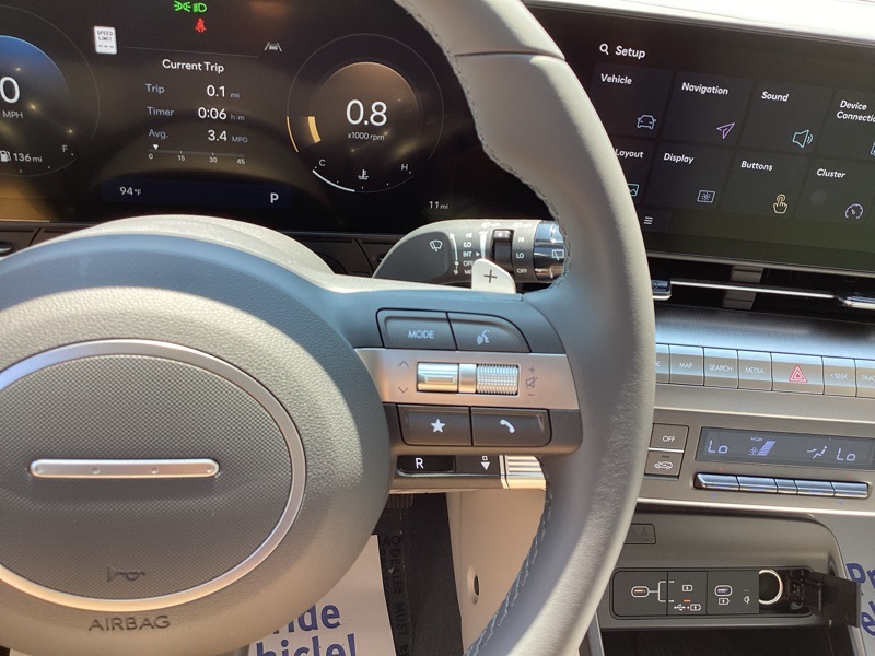 2025 Hyundai Kona SEL photo 38