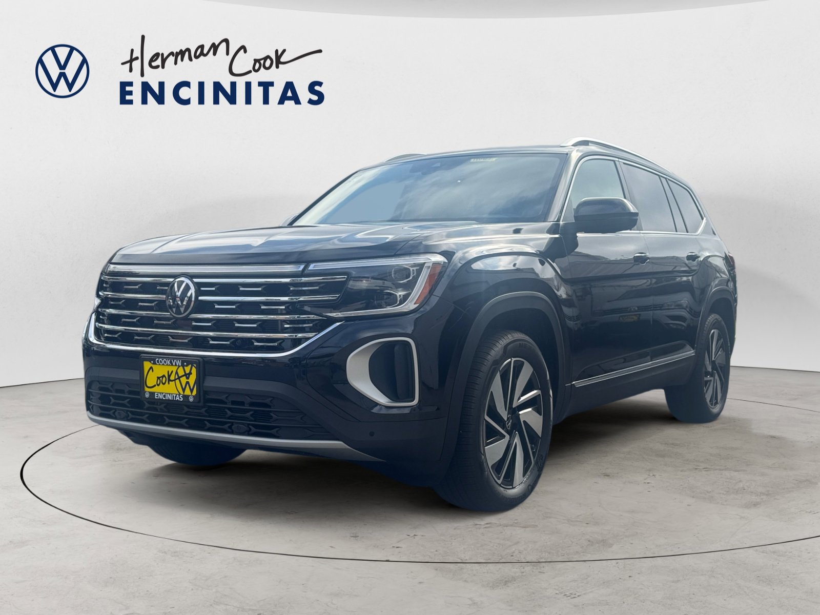 2025 Volkswagen Atlas SEL's photo