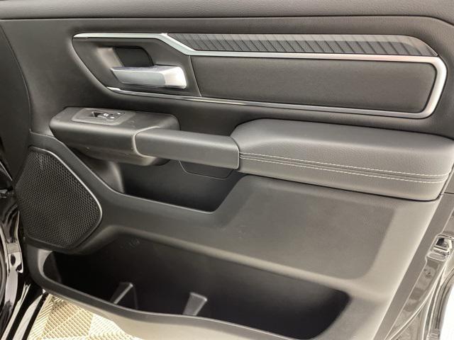 2025 Ram 1500 Big Horn photo 40