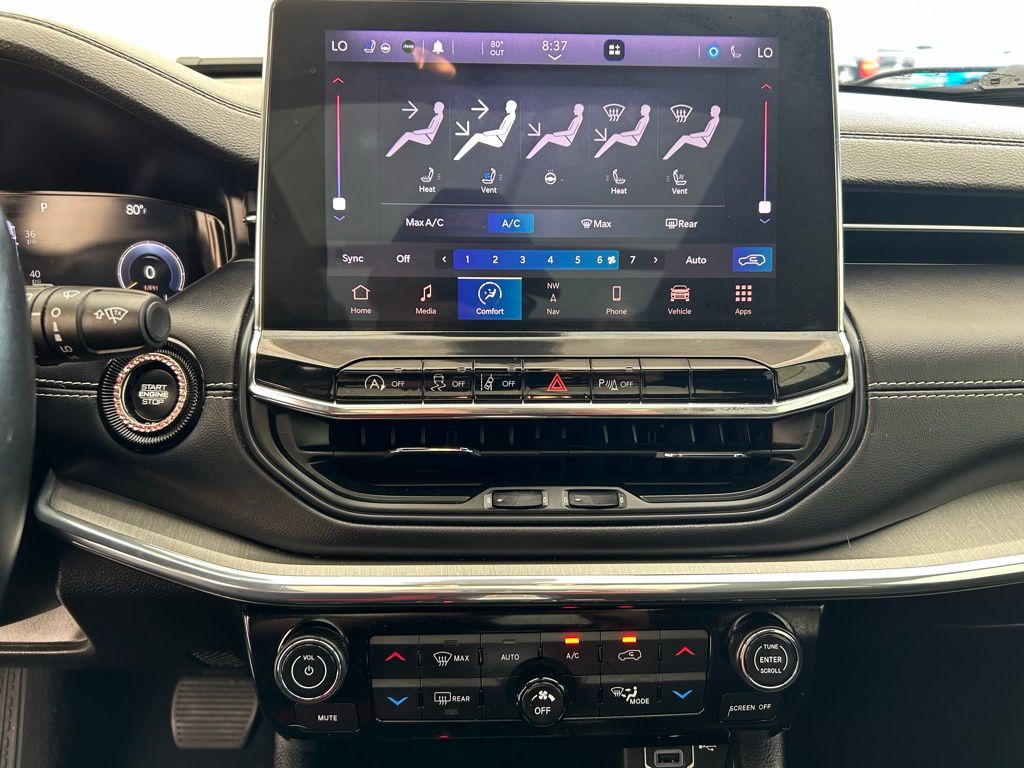 2022 Jeep Compass High Altitude photo 25