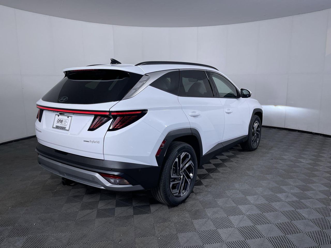 2025 Hyundai Tucson Hybrid Limited Sport photo 5