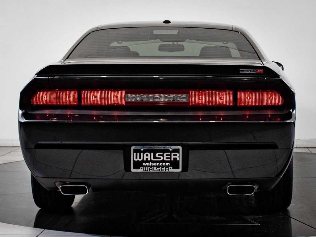 2009 Dodge Challenger SRT8 photo 5