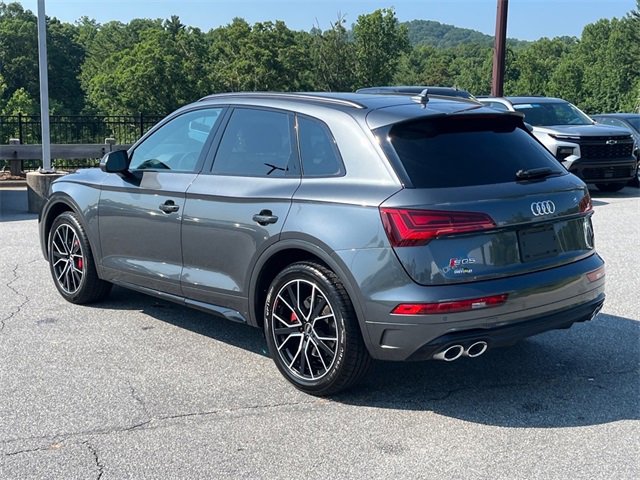 2022 Audi SQ5 Premium Plus photo 2