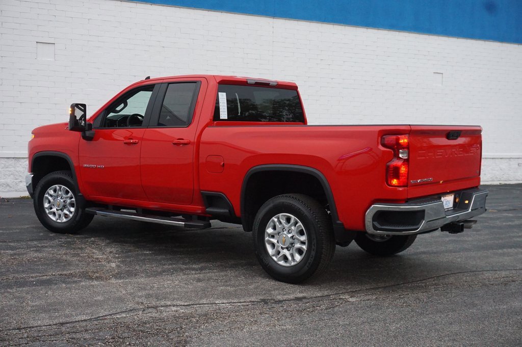 2026 Chevrolet Silverado 2500HD LT photo 7
