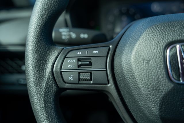 2025 Honda Accord SE photo 21