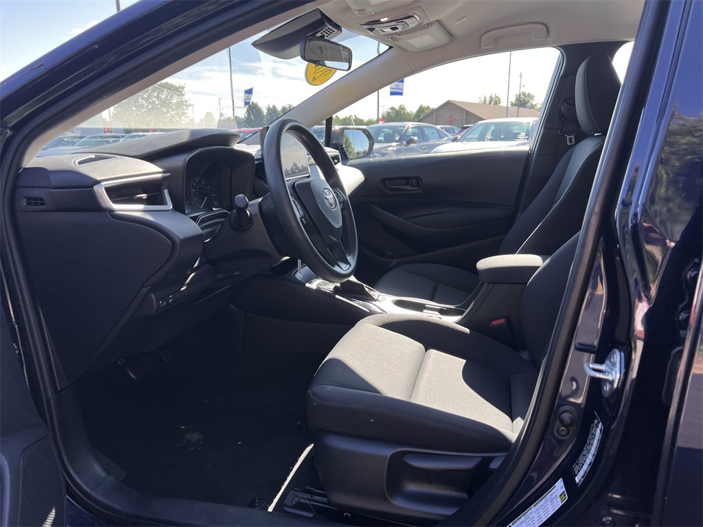 2023 Toyota Corolla LE photo 16