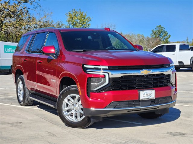 2025 Chevrolet Tahoe LS's photo