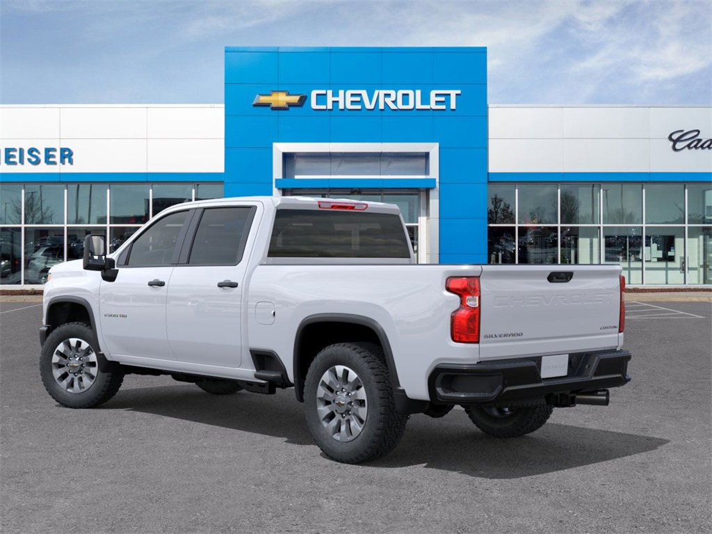 2025 Chevrolet Silverado 2500HD Custom photo 2