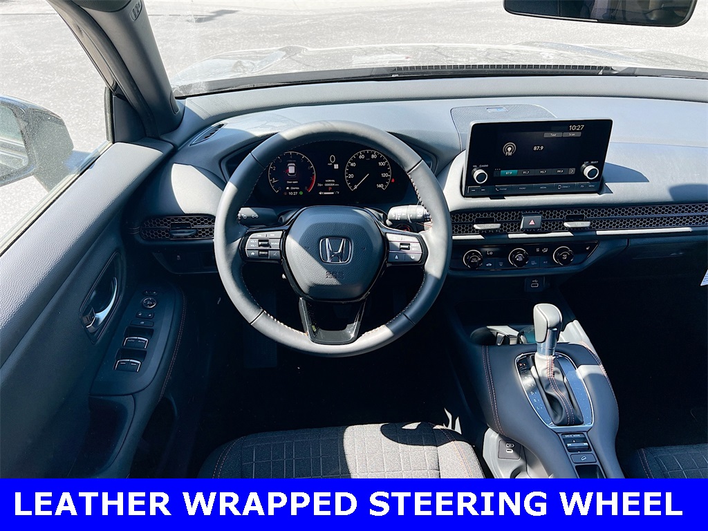 2025 Honda HR-V Sport photo 4