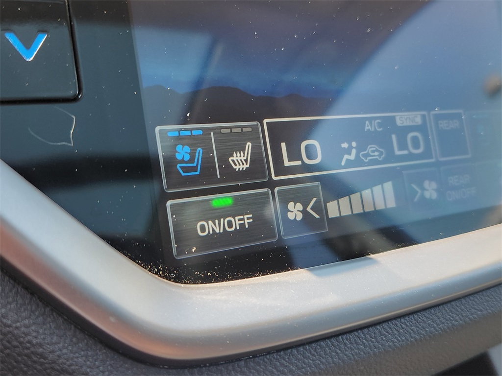 2024 Subaru Ascent Touring photo 26