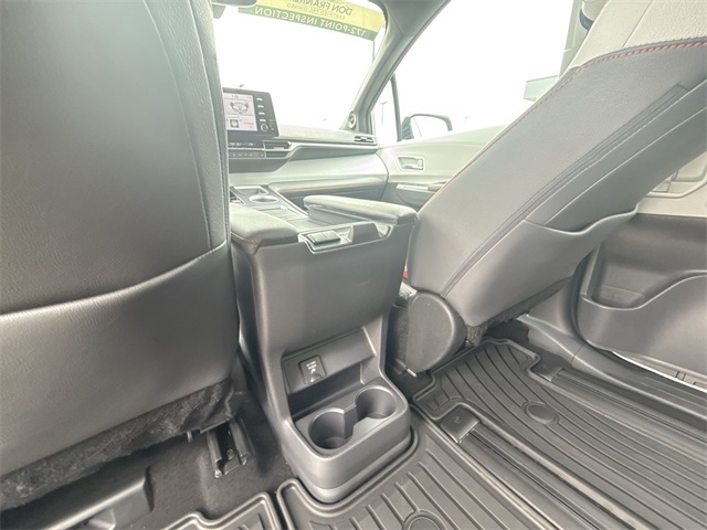 2023 Toyota Sienna XSE photo 20