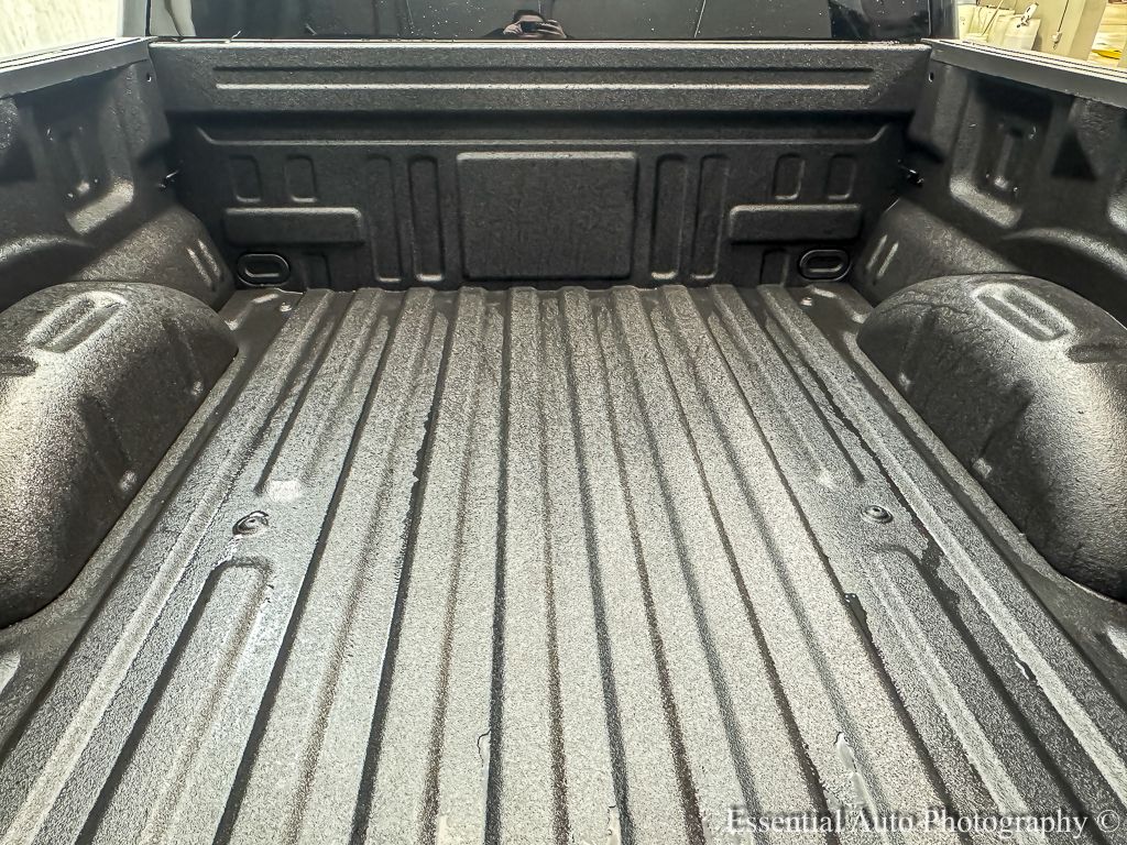 2025 FORD F-150 - Image 23