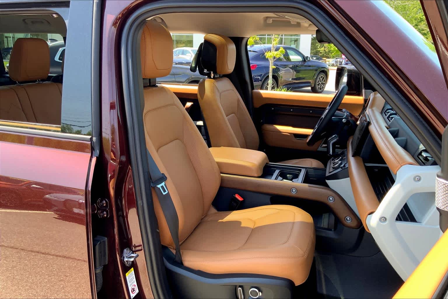 Used 2023 Land Rover Defender SE Sport Utility in Stratham P2241646