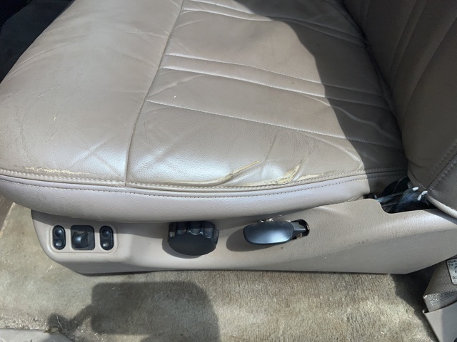 1998 Ford F-150 Lariat photo 6