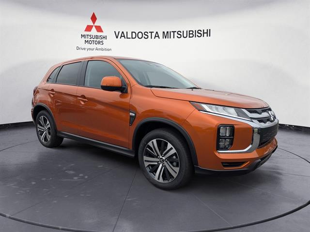 2025 Mitsubishi Outlander Sport ES's photo