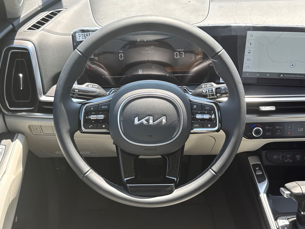 2025 Kia Sorento S photo 21