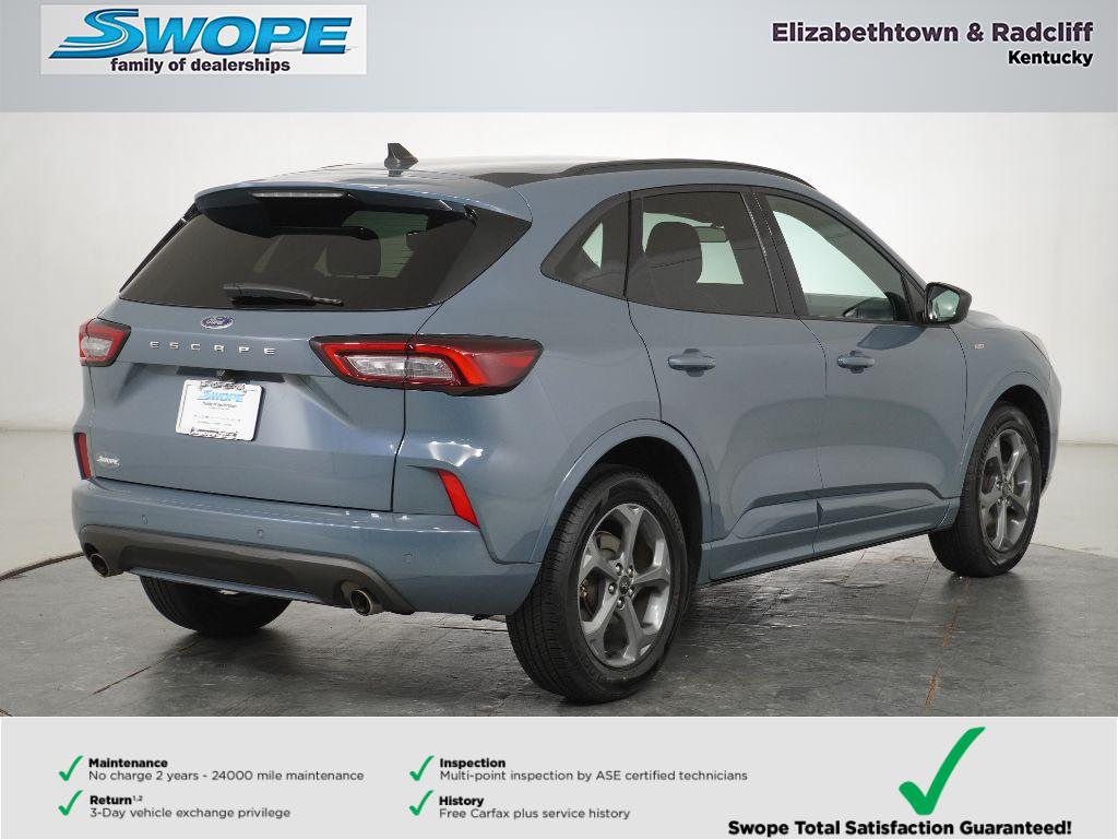2023 Ford Escape ST-Line photo 3