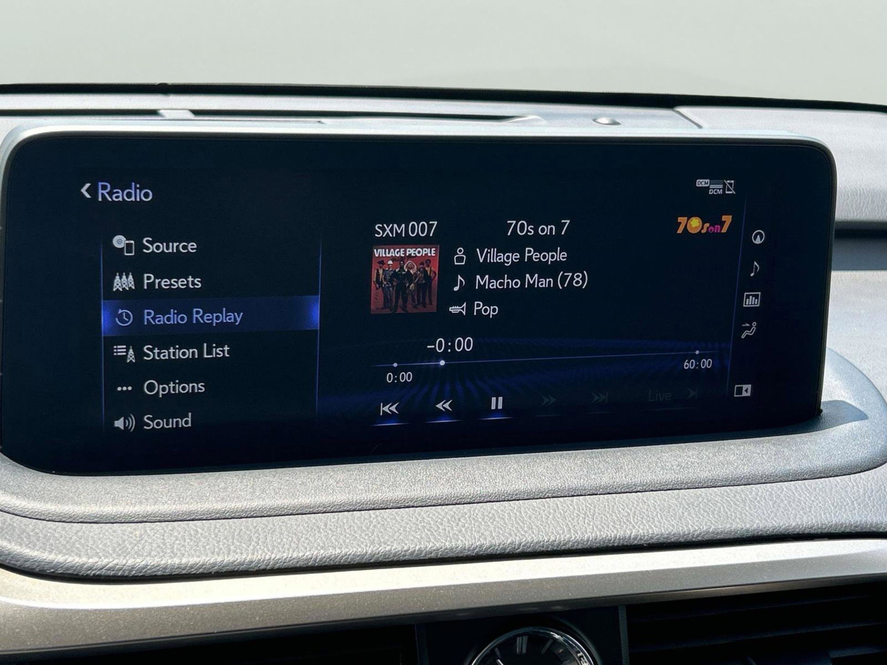 2022 Lexus RX 350 photo 31