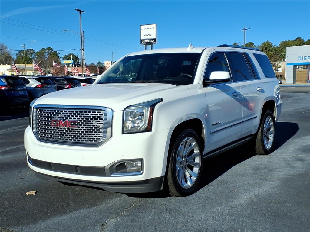 2016 GMC Yukon Denali's photo