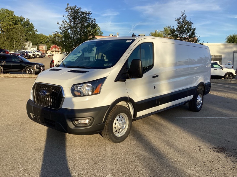 2025 Ford Transit photo 3