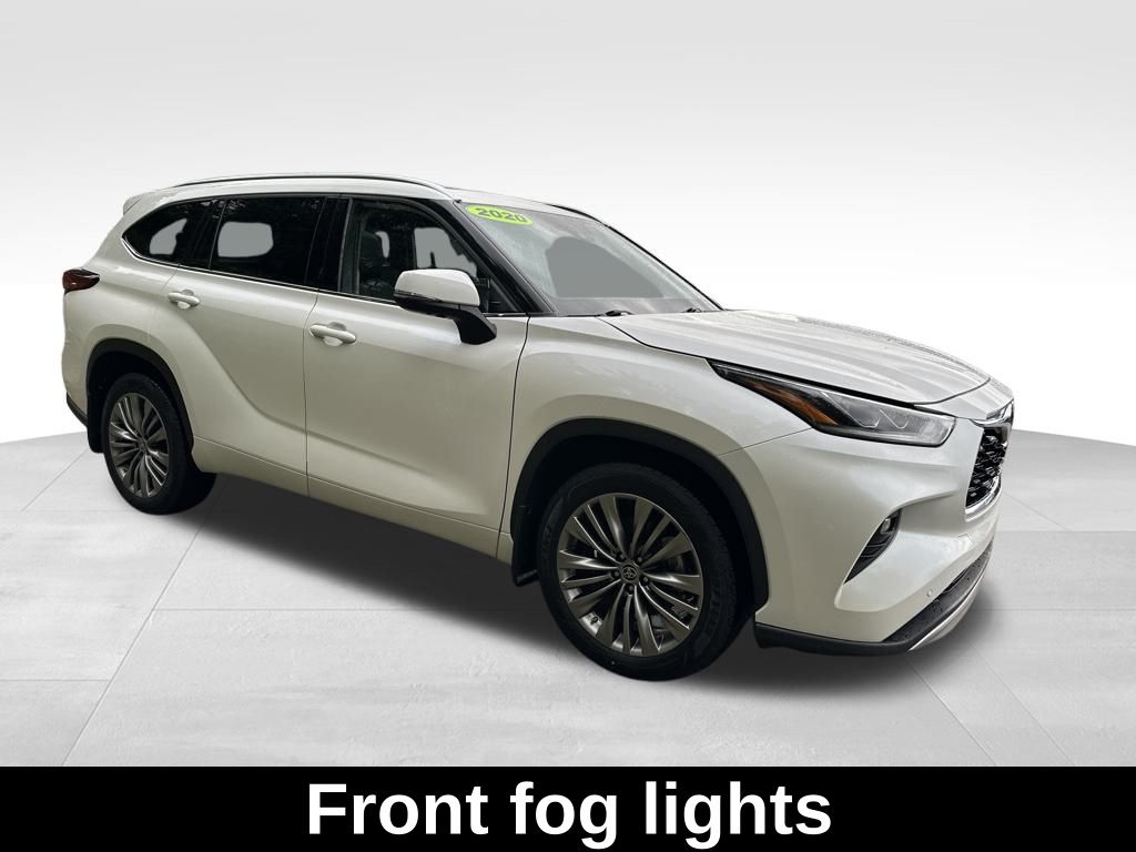 2020 Toyota Highlander Platinum photo 8