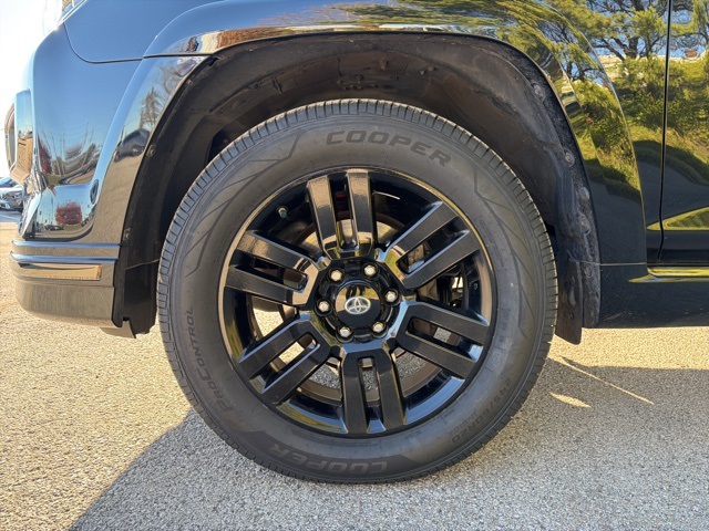 2021 Toyota 4Runner Nightshade Edition photo 2