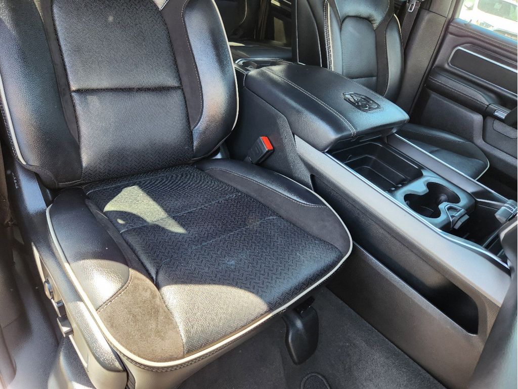 2024 Ram 1500 Laramie photo 16