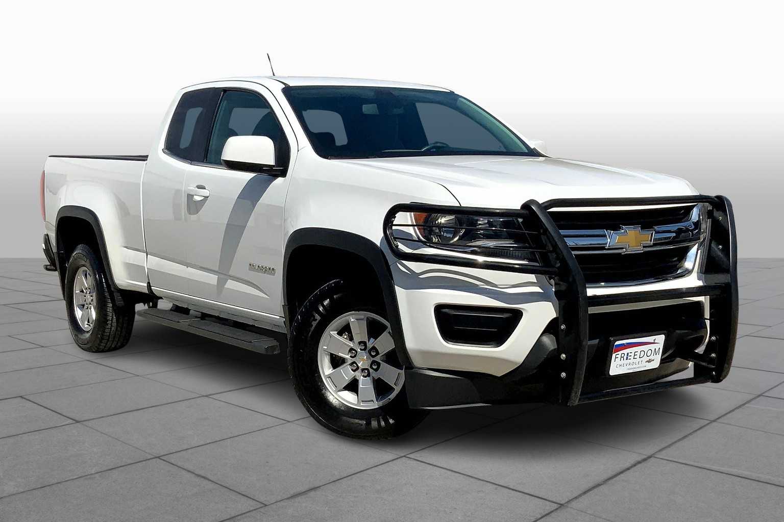 2015 Chevrolet Colorado Base photo 2