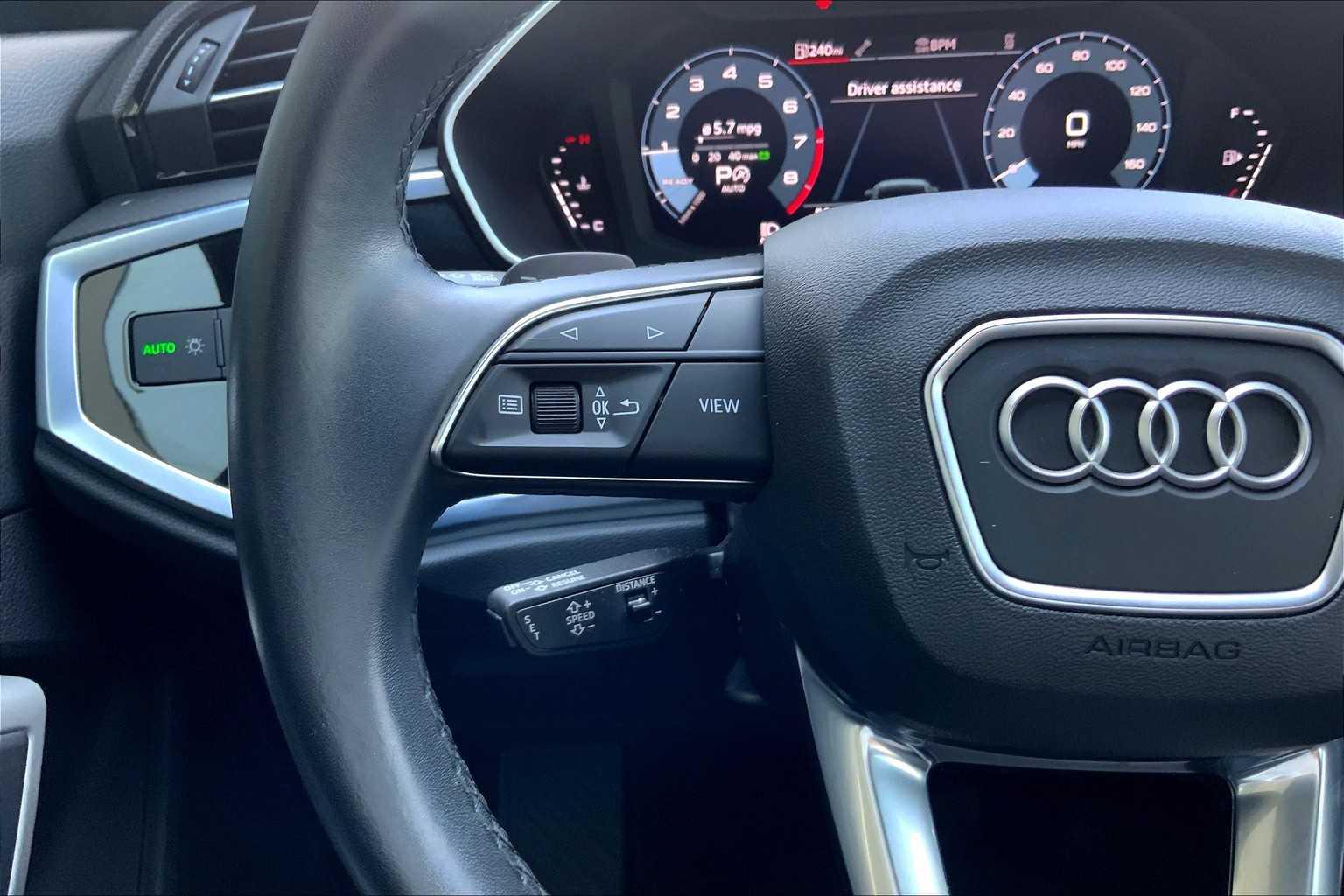 2022 Audi Q3 S line Premium Plus photo 15